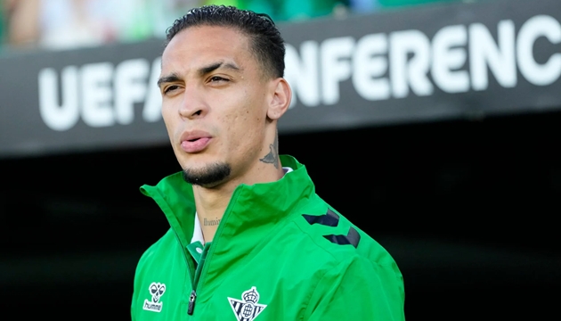 Antony và Hành Trình Chia Tay Manchester United: Real Betis Liệu Có Thành Công?
