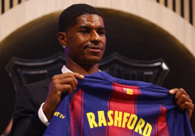 Marcus Rashford gia nhập Barcelona: Chương mới đầy cảm xúc của một huyền thoại tương lai